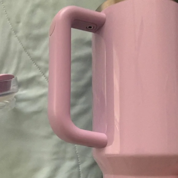 Stanley Sour Grape Insulated Travel Tumbler with Handle - Picture 7 of 8